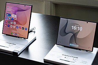 Samsung Galaxy Z Fold 8